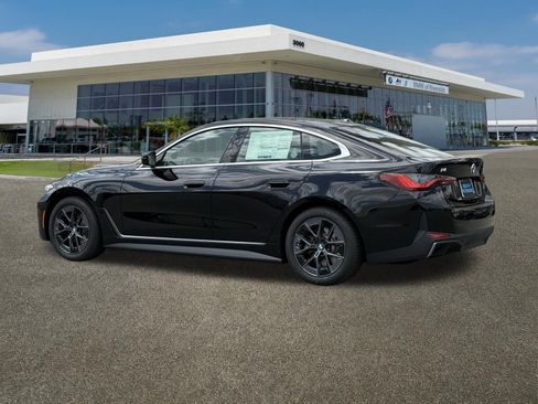 New 2026 BMW i4 eDrive40 w/ Driving Assistance Package RWD image 8