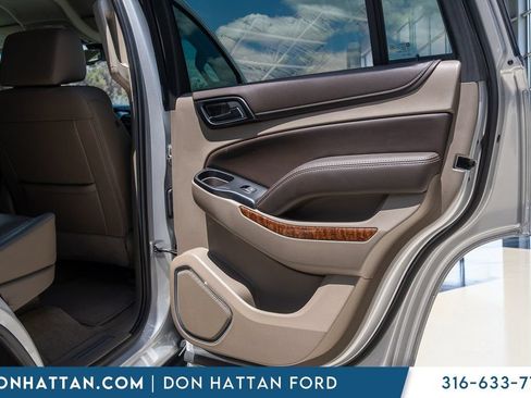Used 2018 Chevrolet Tahoe Premier AWD/4WD image 26