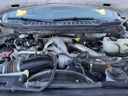 Used 2025 Ford F350 XLT image 31