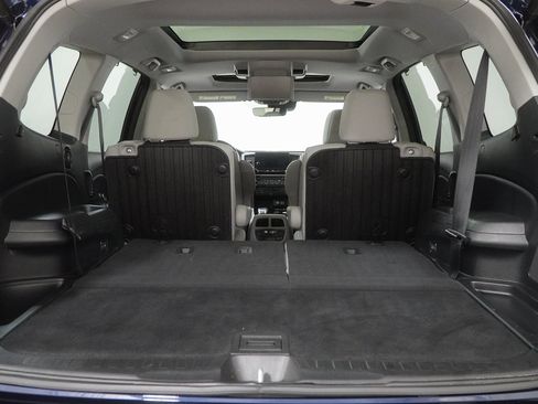 Used 2022 Honda Pilot Elite image 11