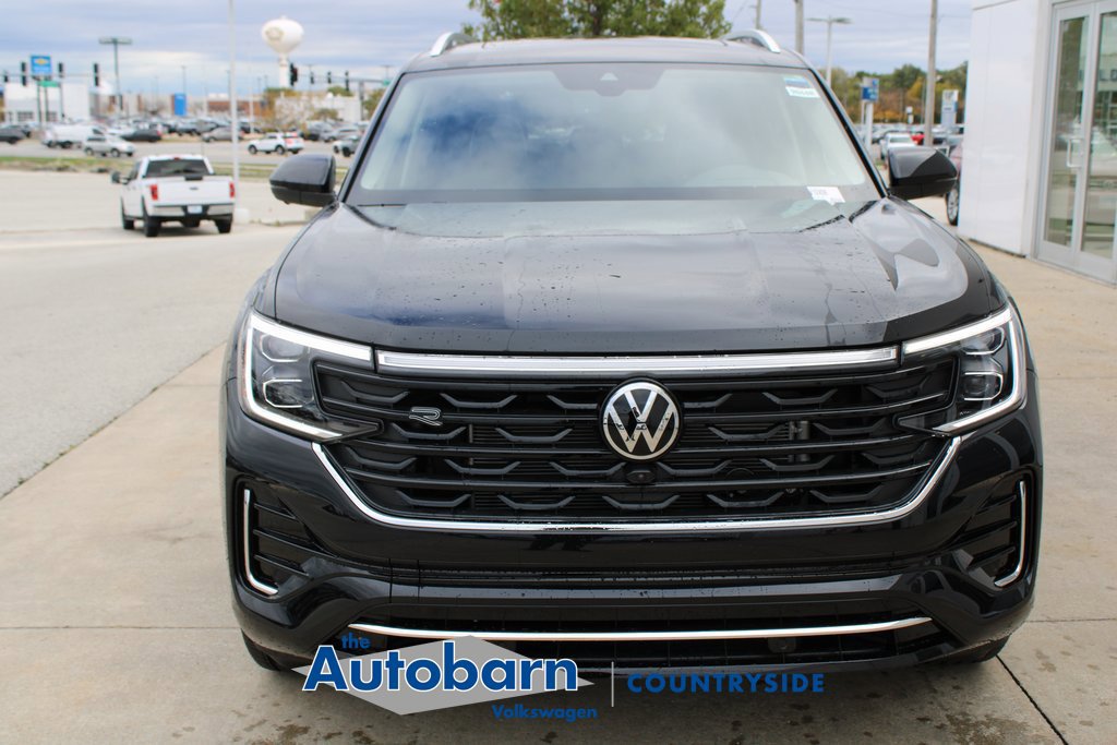 New 2026 Volkswagen Atlas SEL Premium R-Line AWD/4WD image 2