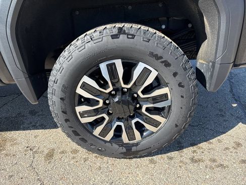 Used 2025 GMC Sierra 3500 Denali Ultimate AWD/4WD image 24
