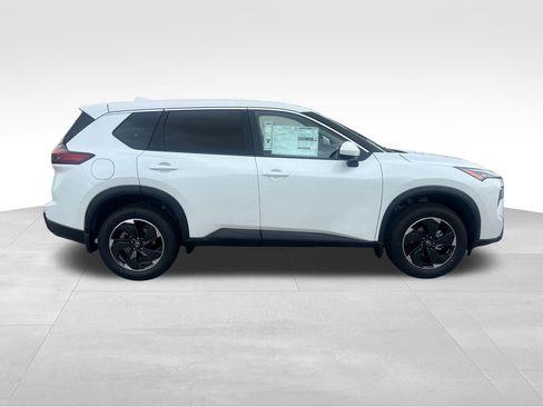 New 2026 Nissan Rogue SV image 7