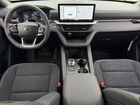 New 2026 Ford Explorer Tremor w/ Tremor Ultimate Package image 39