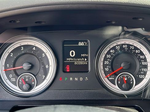 Used 2018 RAM 1500 ST w/ SXT Appearance Group image 17