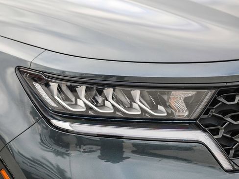 Used 2021 Kia Sorento S w/ Panoramic Sunroof Package image 8