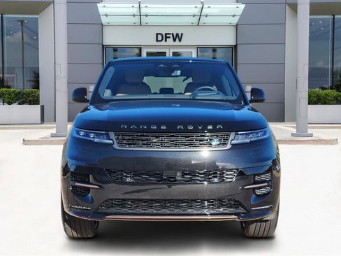New 2026 Land Rover Range Rover Sport Dynamic SE image 2