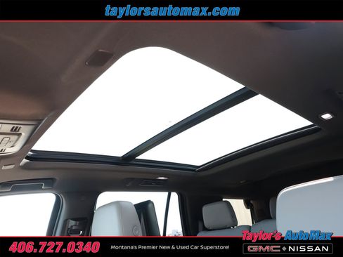 Used 2021 Chevrolet Tahoe Z71 w/ Luxury Package AWD/4WD image 41