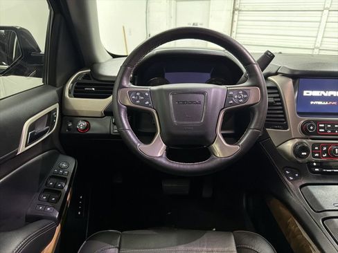 Used 2016 GMC Yukon Denali w/ Open Road Package image 22