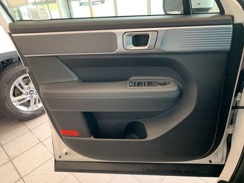 New 2026 Hyundai Santa Fe SEL image 9