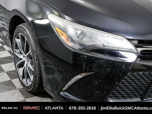 Used 2017 Toyota Camry XSE image 35