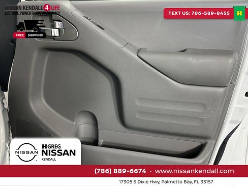 Used 2018 Nissan Frontier SV image 35