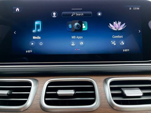 Certified 2025 Mercedes-Benz GLS 450 GLS 450 image 29