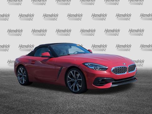 Used 2020 BMW Z4 sDrive30i w/ Premium Package image 2