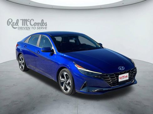 Certified 2023 Hyundai Elantra Limited w/ Cargo Package image 7