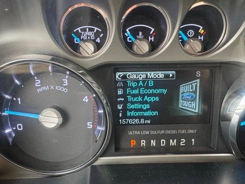 Used 2015 Ford F250 Lariat w/ Lariat Interior Package AWD/4WD image 19