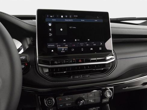 New 2026 Jeep Compass Latitude image 29