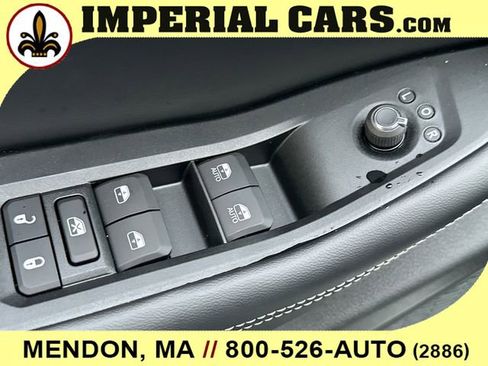 New 2025 Jeep Grand Cherokee Altitude AWD/4WD image 23
