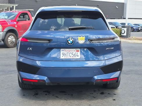 Used 2024 BMW iX xDrive50 w/ Sport Package AWD/4WD image 6