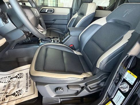 New 2026 Ford Bronco Big Bend w/ Black Diamond Package AWD/4WD image 12