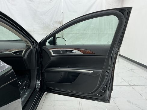 Used 2014 Lincoln MKZ AWD w/ Equipment Group 102A Reserve image 19