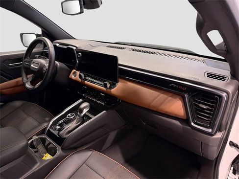 Used 2023 GMC Canyon AT4 w/ Technology Package image 24