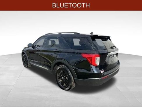 Used 2023 Ford Explorer XLT w/ Equipment Group 202A AWD/4WD image 5