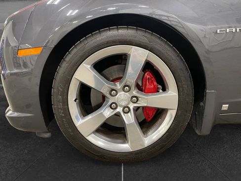Used 2010 Chevrolet Camaro SS RWD image 14