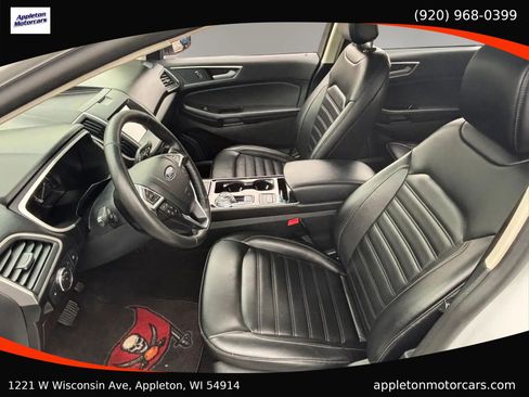 Used 2020 Ford Edge SEL FWD image 28
