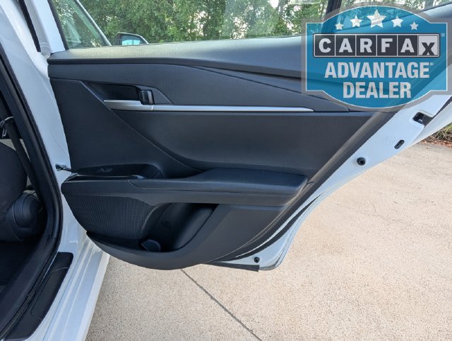 Used 2025 Toyota Camry LE FWD image 32