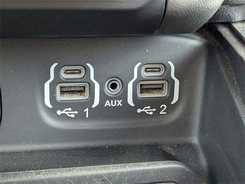 Used 2019 RAM 1500 Big Horn image 22