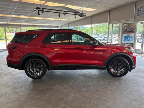New 2026 Ford Explorer ST w/ Sun And Sound Package AWD/4WD image 8