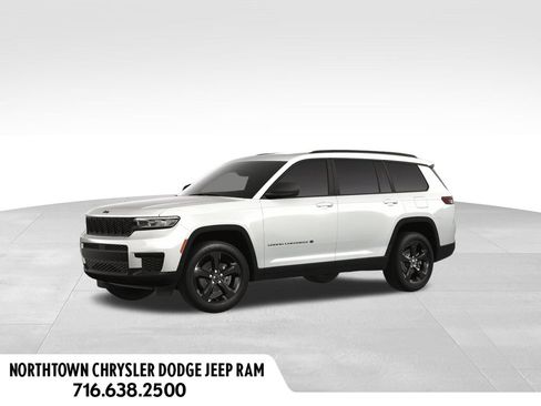 New 2025 Jeep Grand Cherokee L Altitude image 2