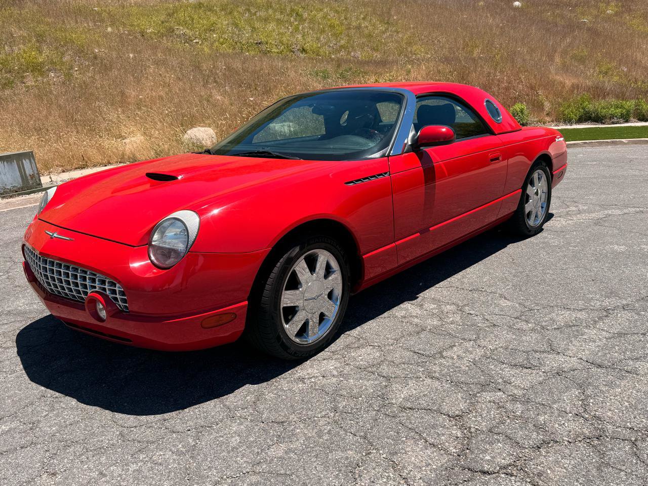 Used 2002 Ford Thunderbird RWD image 1