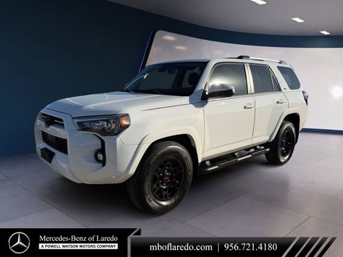 Used 2022 Toyota 4Runner SR5 image 1