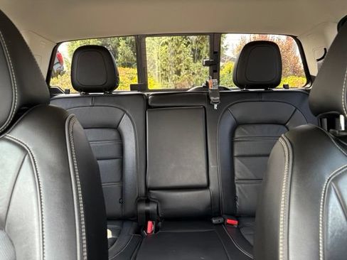 Used 2020 GMC Canyon Denali AWD/4WD image 16