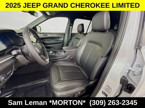 New 2025 Jeep Grand Cherokee Limited image 21