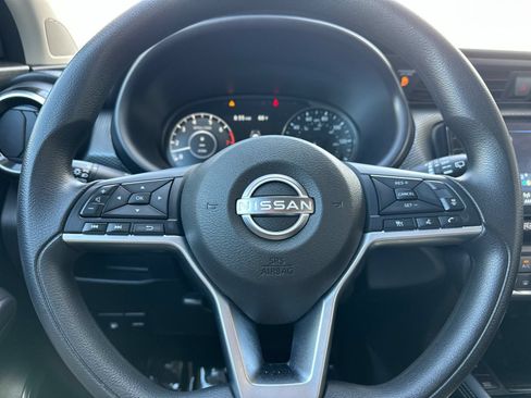 Used 2024 Nissan Kicks SV FWD image 22