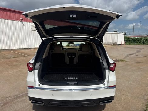 Used 2024 Acura MDX SH-AWD w/ Technology Package image 30