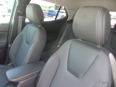 Used 2024 Buick Encore GX Preferred FWD image 12