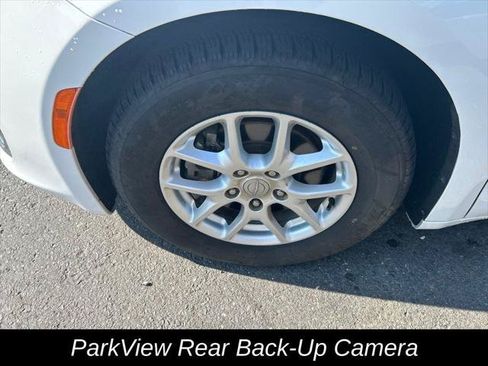 Certified 2020 Chrysler Pacifica Touring FWD image 11