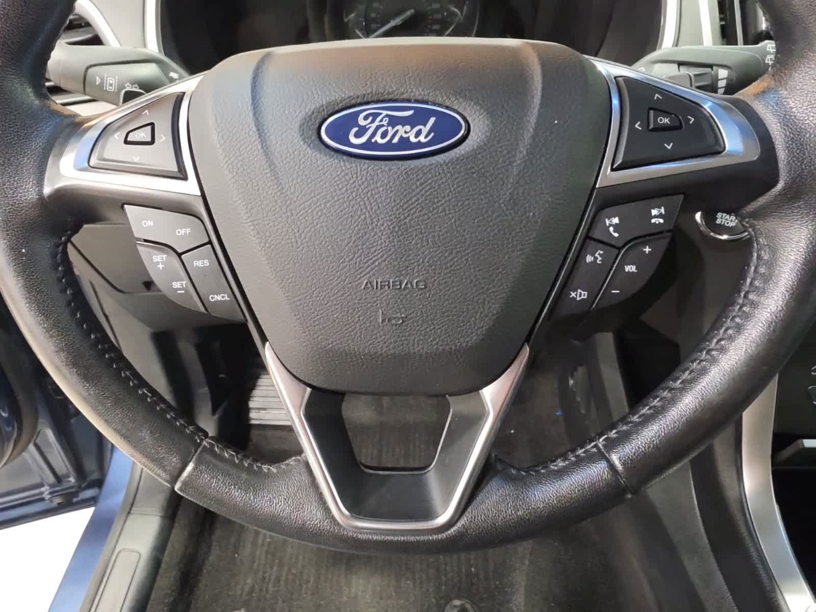 Used 2019 Ford Edge SEL w/ Equipment Group 201A AWD/4WD image 22