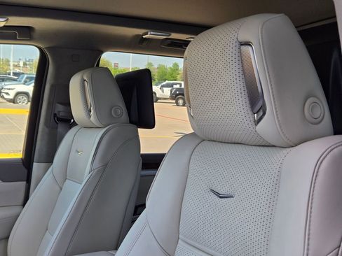 New 2026 Cadillac Escalade Platinum Sport image 12
