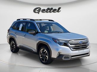 Used 2025 Subaru Forester Limited video 2