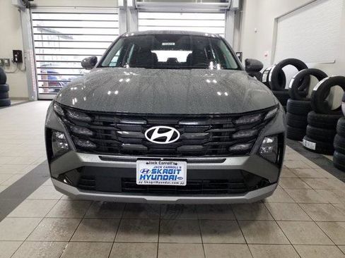 New 2026 Hyundai Tucson SE image 18