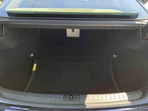 Used 2018 Genesis G80 3.8 RWD image 34