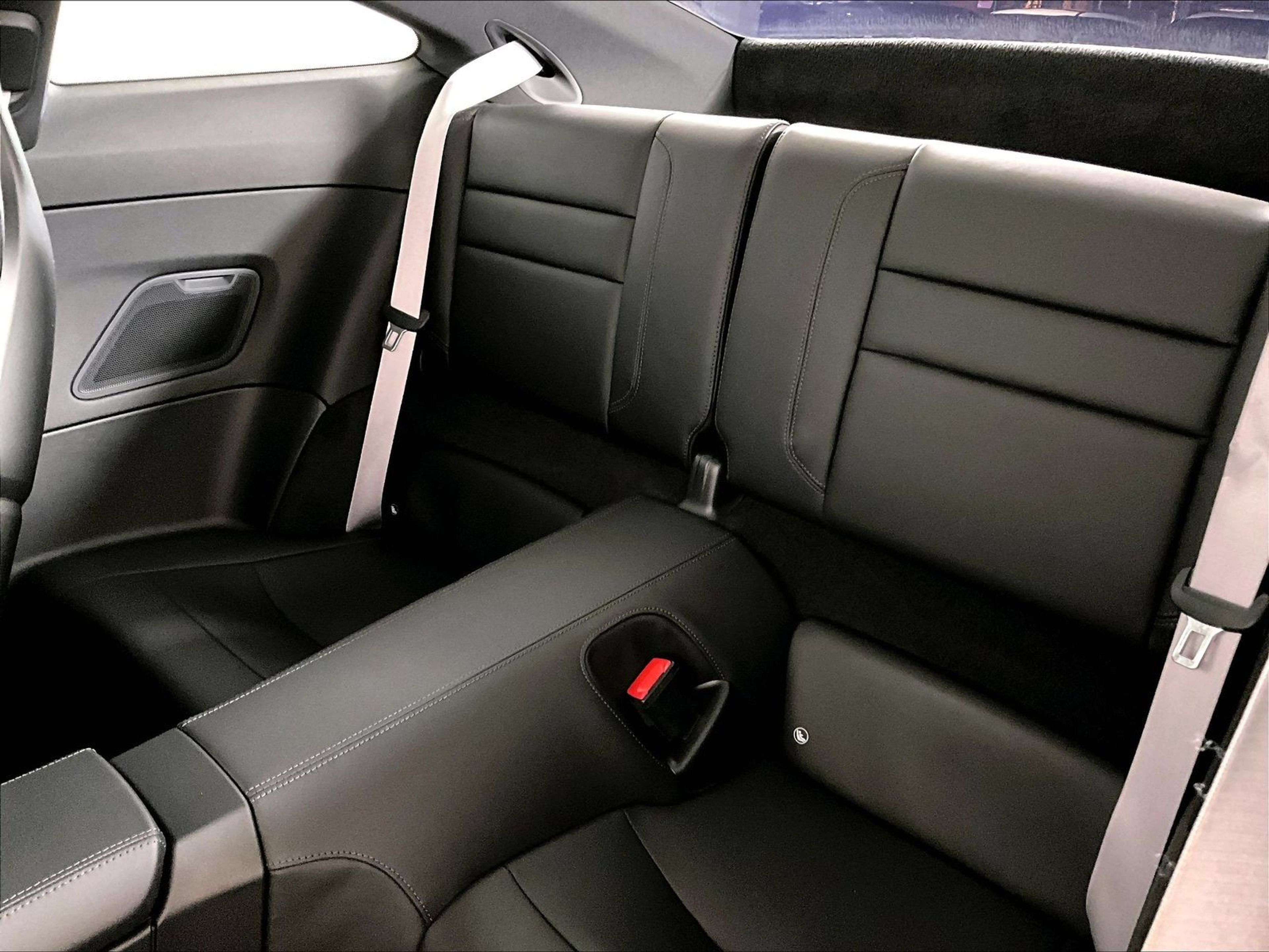 Certified 2024 Porsche 911 Carrera T RWD image 20