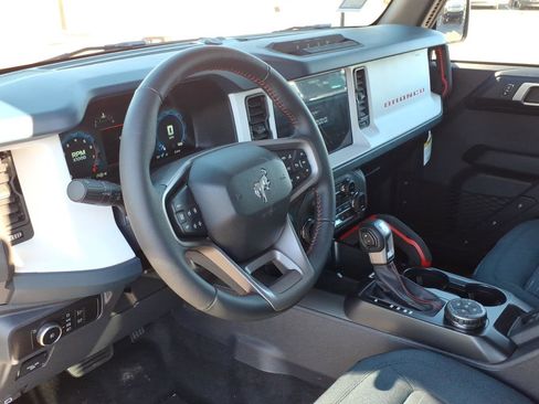 New 2026 Ford Bronco Heritage Edition image 8