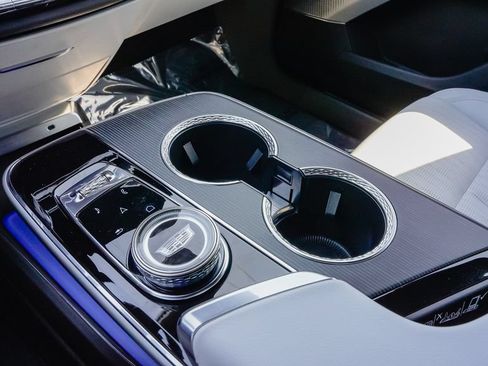 Certified 2024 Cadillac Lyriq Sport RWD image 16