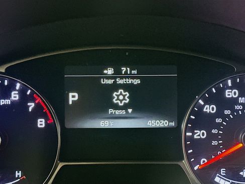 Used 2018 Kia Soul + image 18